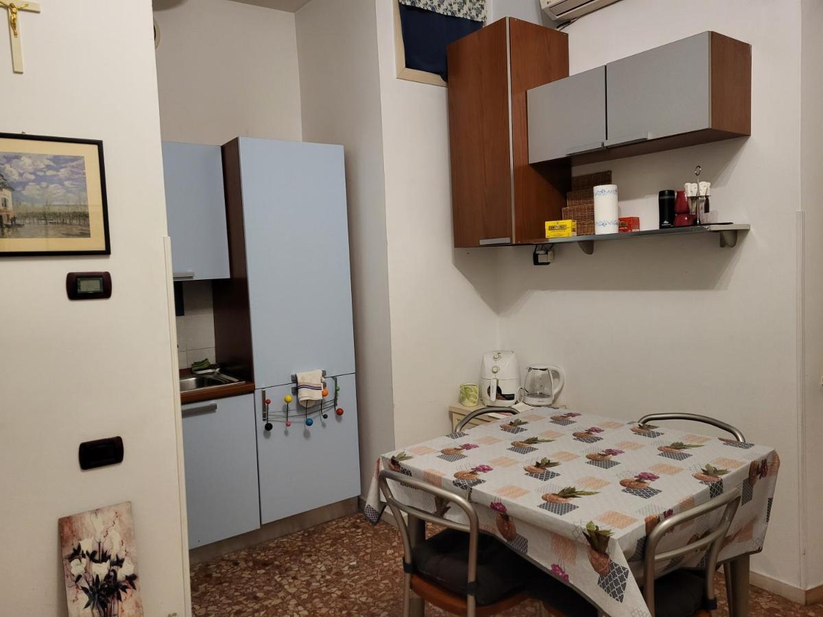 Apartament Soggiorna Con Claudia Rzym Zewnętrze zdjęcie