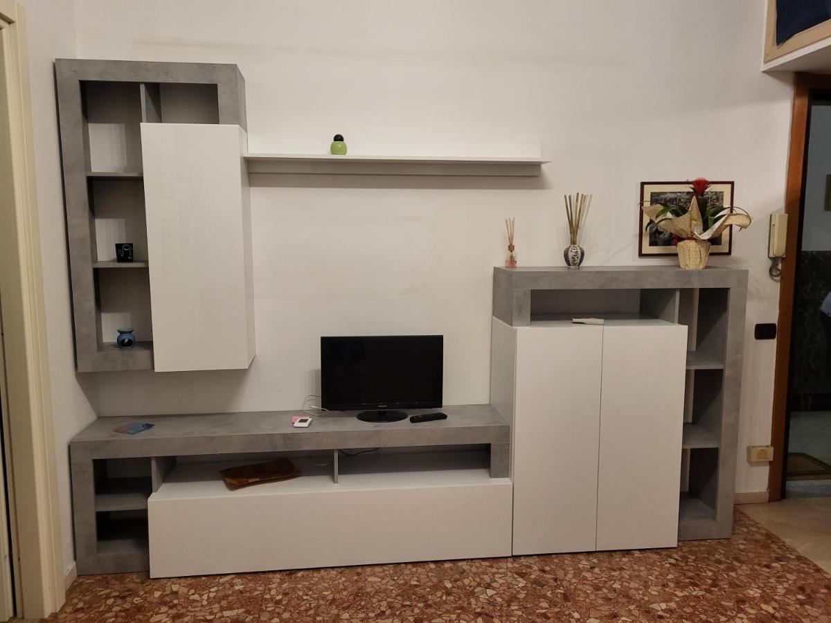 Apartament Soggiorna Con Claudia Rzym Zewnętrze zdjęcie